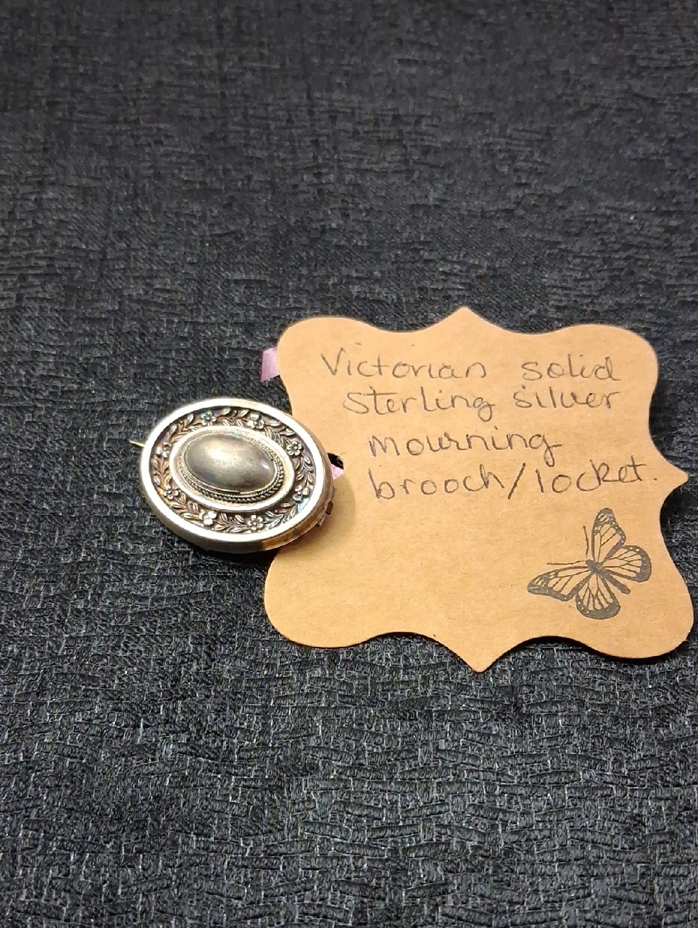 Antique Sterling Silver Oval Mourning Brooch / Locket in Silver